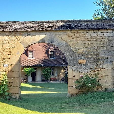Chambre D'Hotes Lasserre Saint-Amand-de-Coly Exteriér fotografie