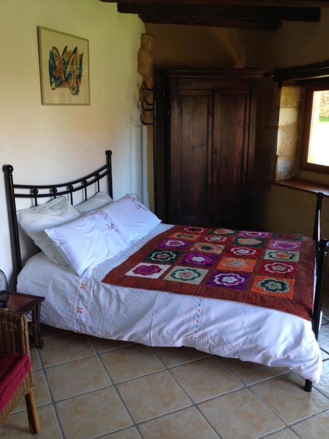 Chambre D'Hotes Lasserre Saint-Amand-de-Coly Exteriér fotografie